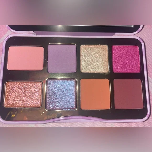Too Faced Mini Eyeshadow Palette - Picture 4 of 4